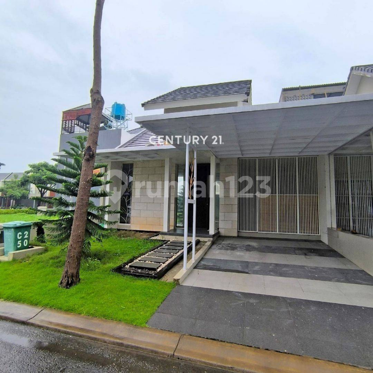 Modern Ready-to-Move House in Strategic Location