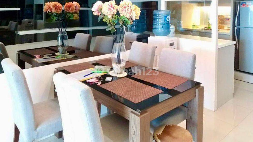 Furnished 2-Bedroom Apartment in Sherwood Residence