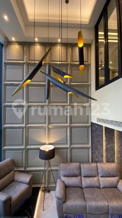 Luxurious Furnished SOHO Apartment with City Views