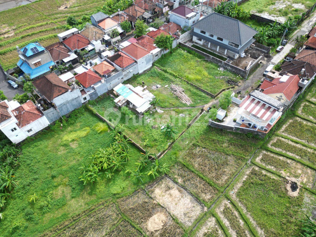 Prime 865 SQM Land Plot in Kerobokan