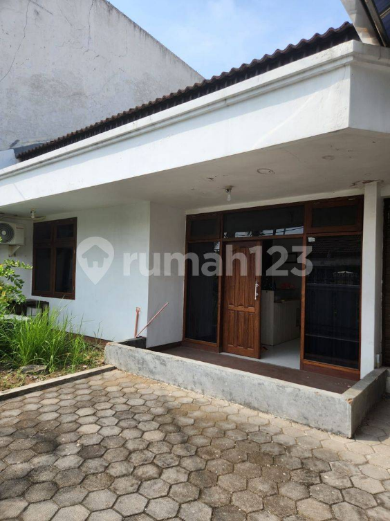 Spacious Two-Story House with Modern Interior