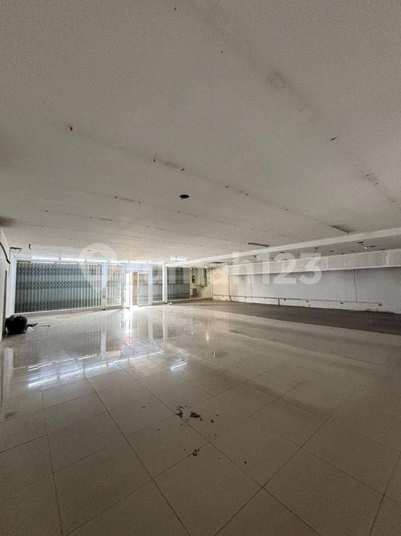 Furnished 1BR Apartment in Mansion Kemayoran Tower