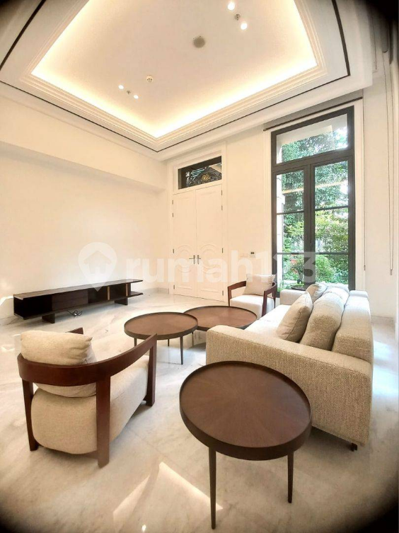 Luxurious French Suite Apartment Near SCBD Jakarta