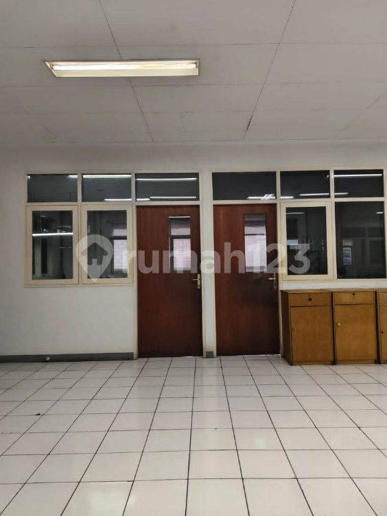 Large Warehouse with Offices and Freight Elevator