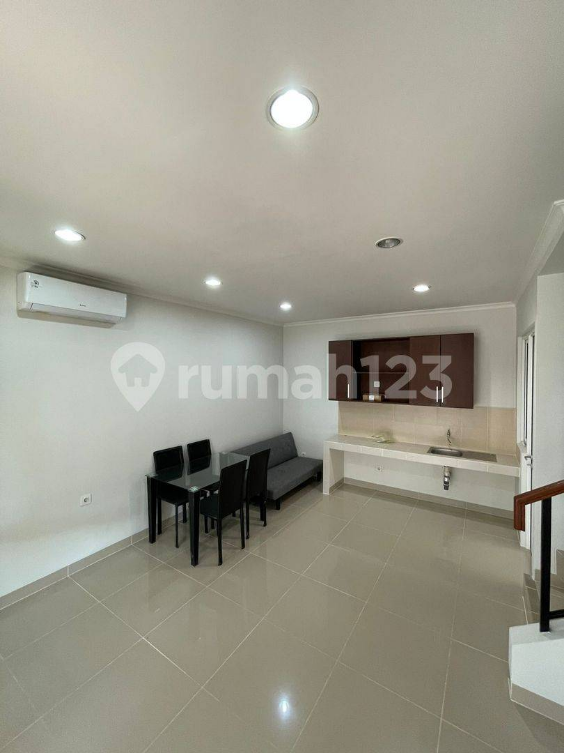 Modern Semi-Furnished Townhouse in Gading Serpong