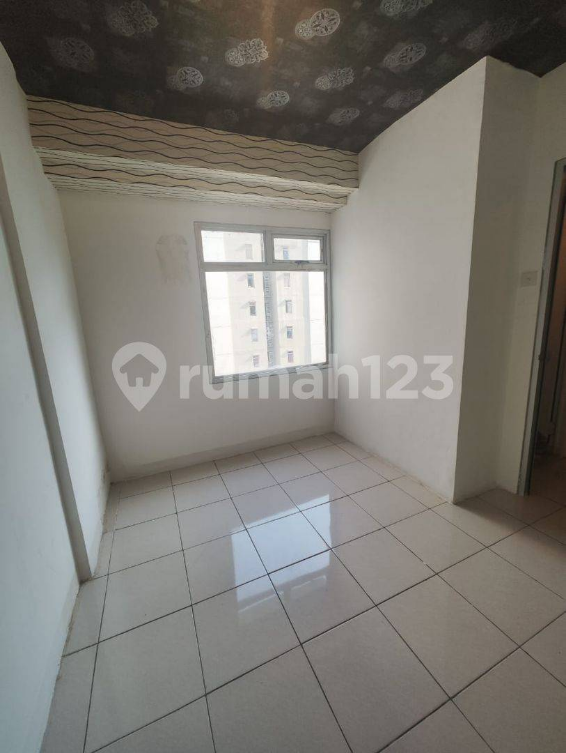 Spacious Greenbay Apartment Near Baywalk Mall