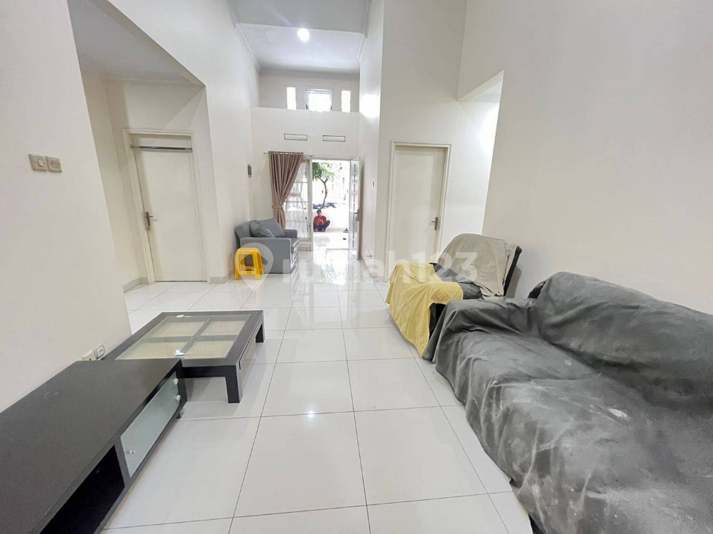 Spacious Family House with 4 Bedrooms in KBP