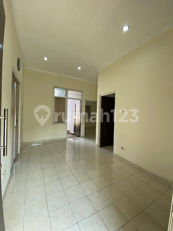 Spacious Corner House with Two Bedrooms in Cibubur