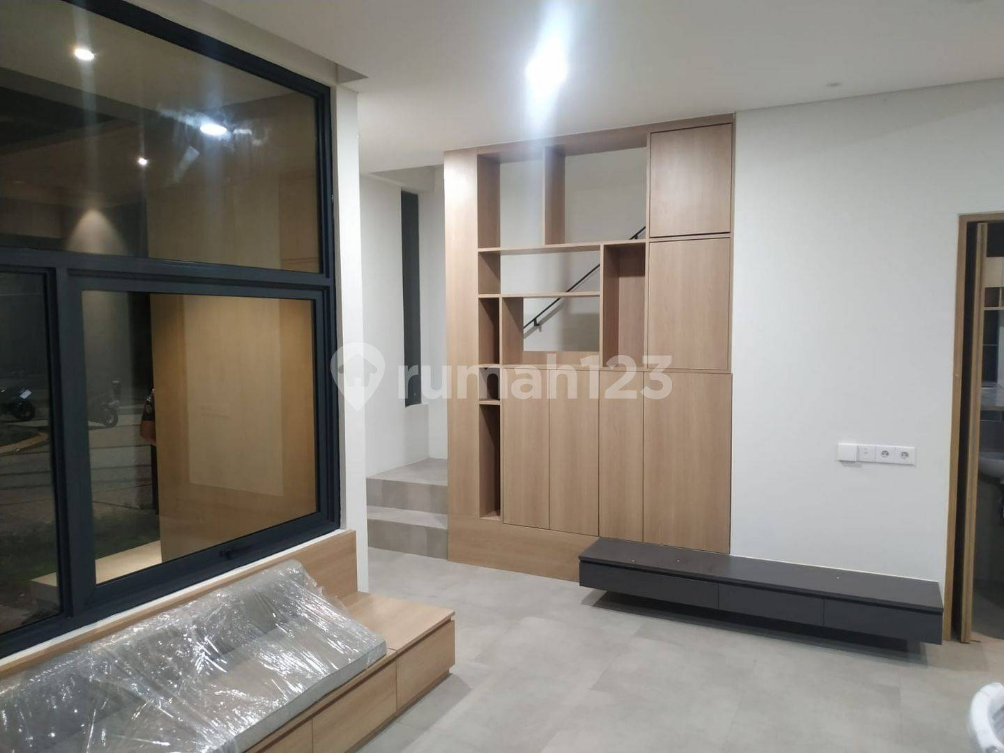 Modern 3 Bedroom House in BSD City