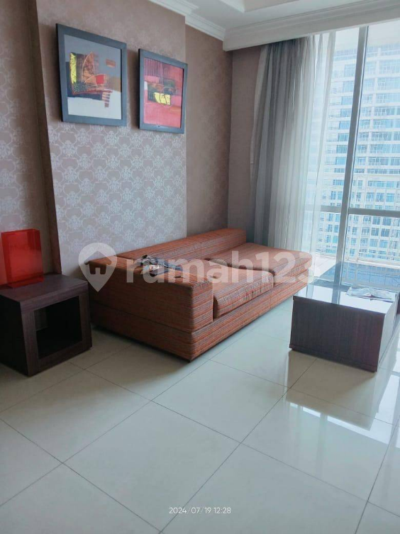 Modern City Apartment with Strategic Business District Location