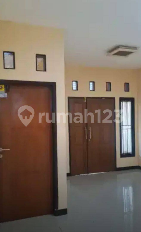Modern 3-bedroom house with carport