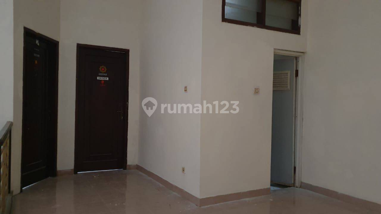 Modern Two-Story House Near Ciputra Mall