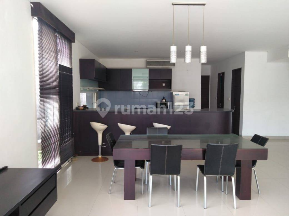 Modern Furnished 3-Bedroom Villa with Pool Sanur