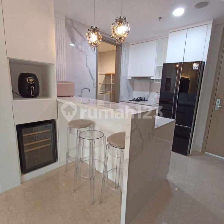 Furnished Gold Coast Apartment with City View