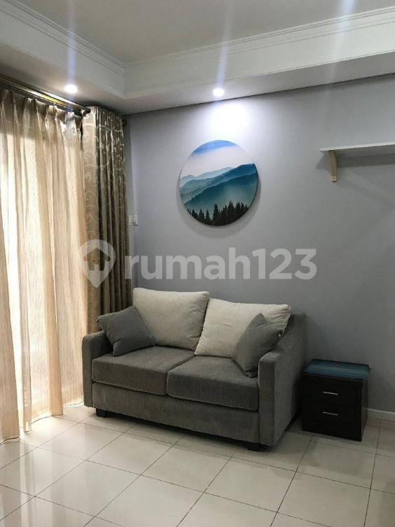 Furnished Two-Bedroom Apartment with Pool View