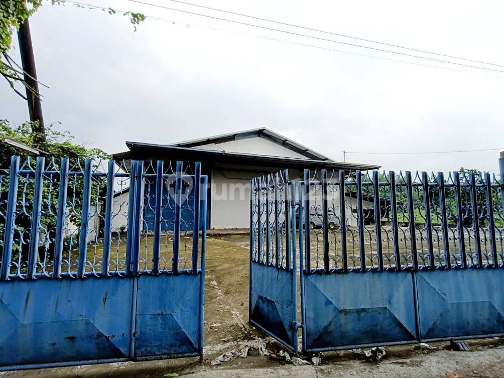 Large Warehouse Complex Near Toll Gate Pandaan