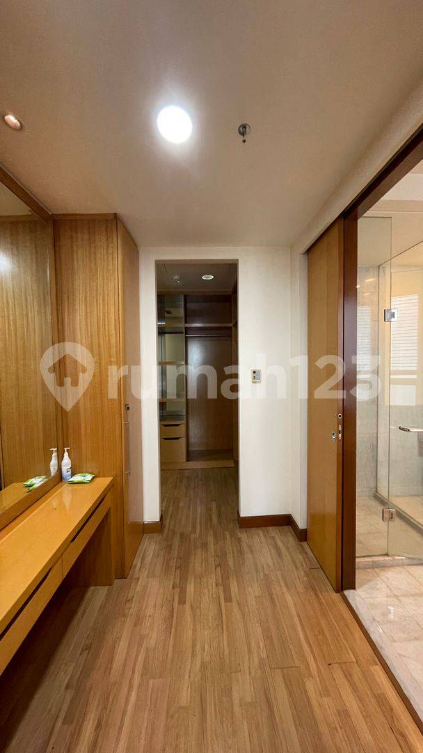 Luxury 2BR Pakubuwono Residence with Private Lift