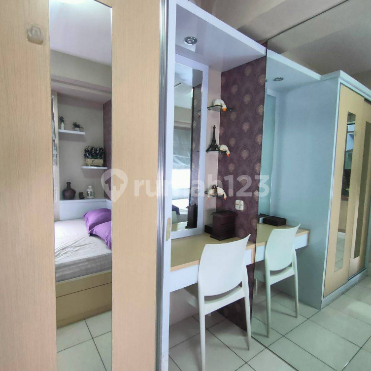 Furnished 2BR Green Bay Pluit Apartment 35m²