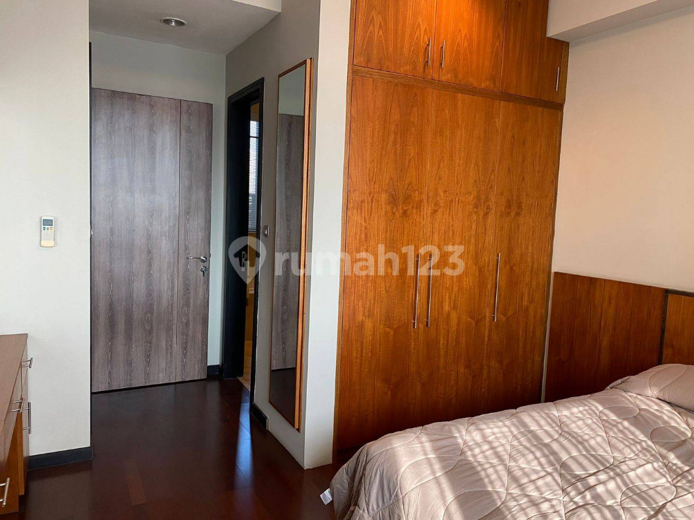 Modern 2-Bed Furnished Apartment in CBD Kuningan