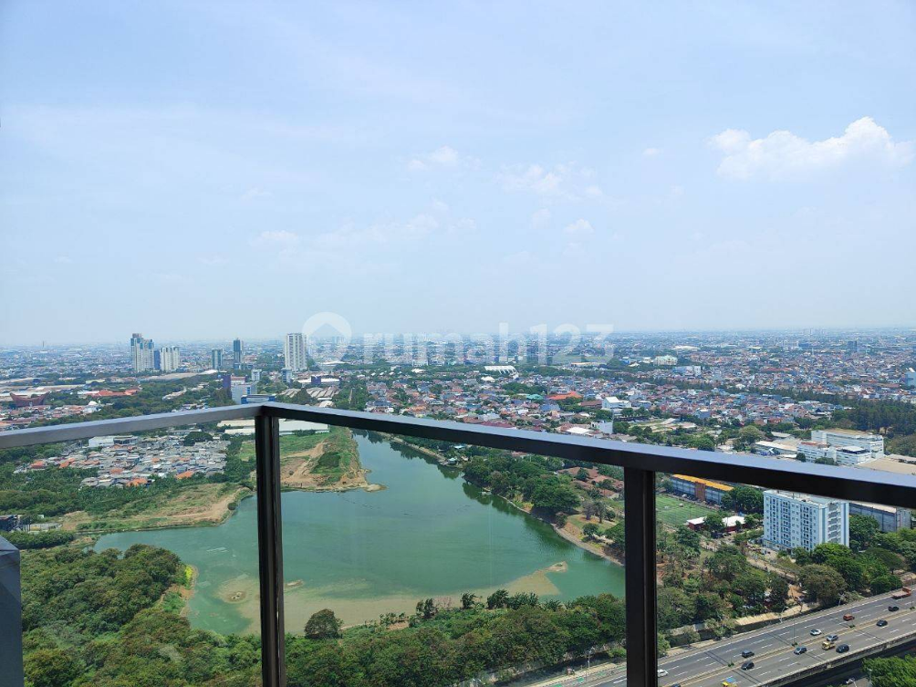 Luxurious 3BR Apartment with Private Lift
