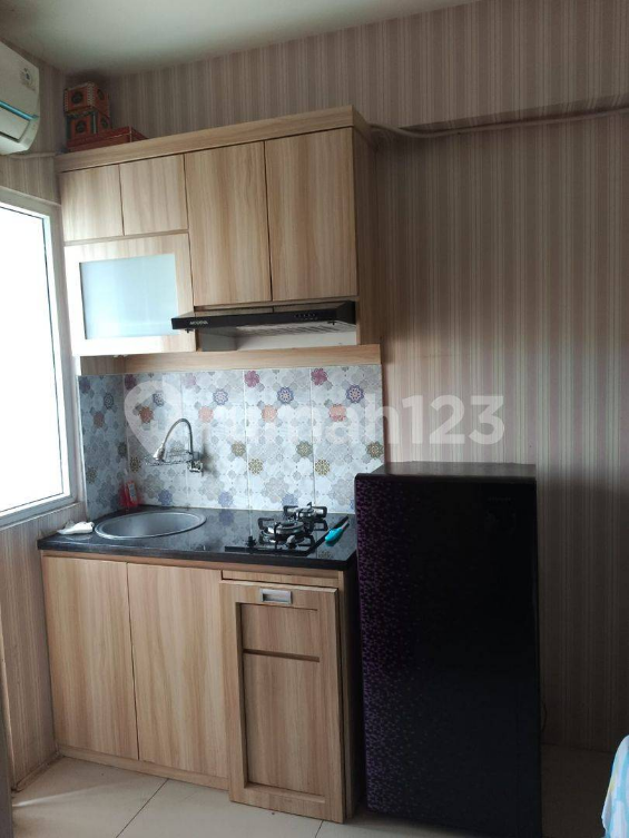 Furnished Studio Apartment with City View