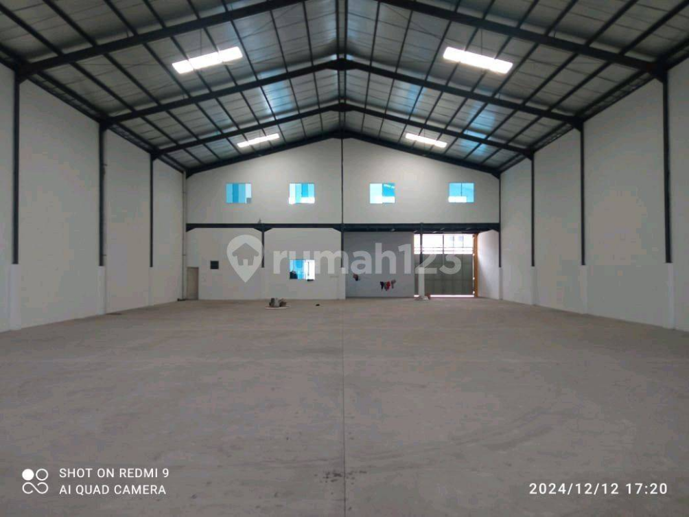 Industrial Warehouse Near Cikupa Toll Access