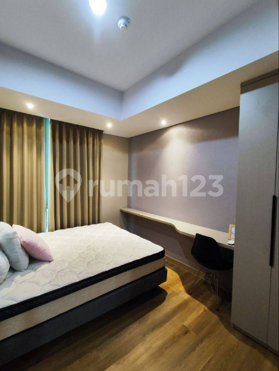 Luxurious 3-Bedroom Furnished Apartment with City View