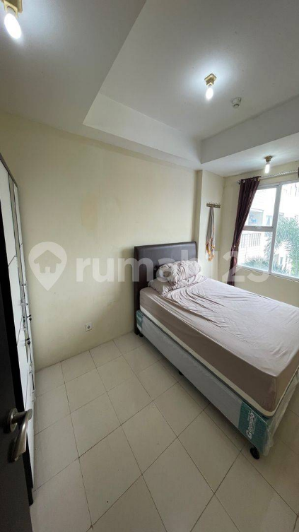 Semi-furnished 1BR Apartment with Pool View