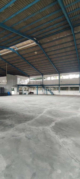 Large Industrial Warehouse with Office Space