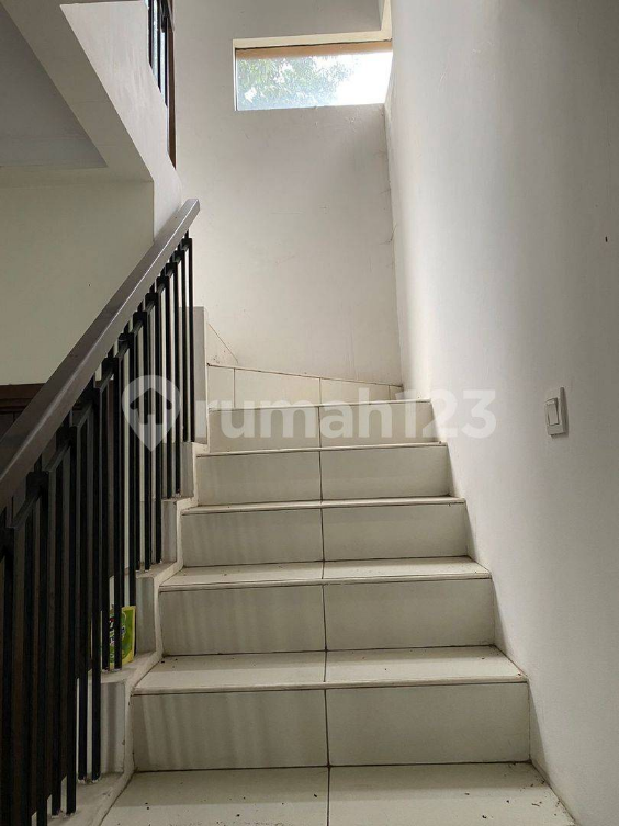 Modern Two-Story BSD House with Three Bedrooms