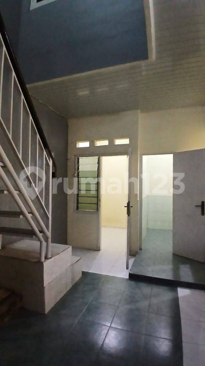 Spacious Two-Story House with Large Parking