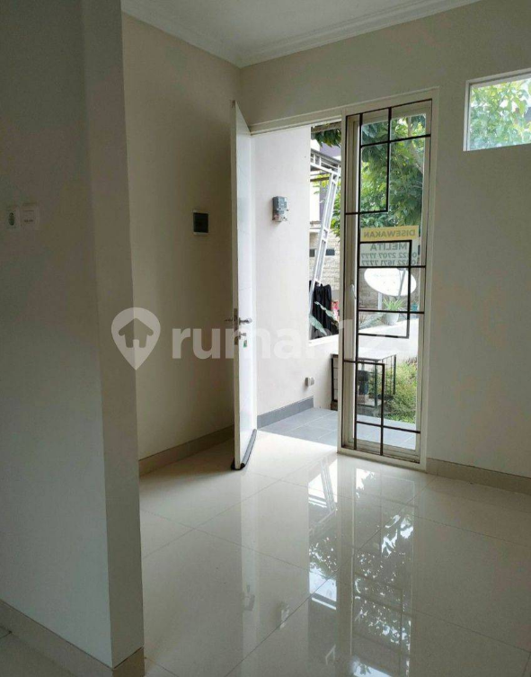 Minimalist House for Rent in Puri Safira Cluster
