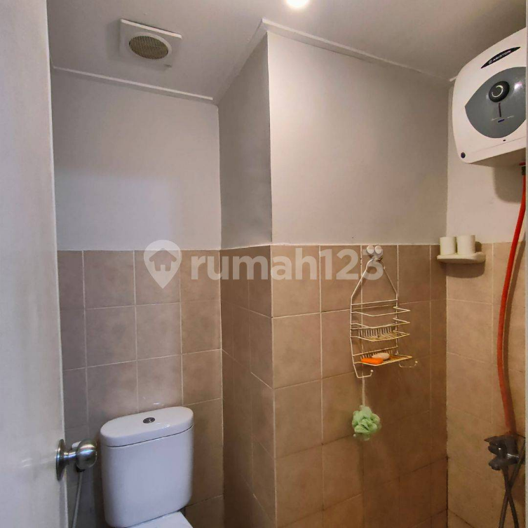 Modern Studio Apartment in Green Bay Pluit Complex