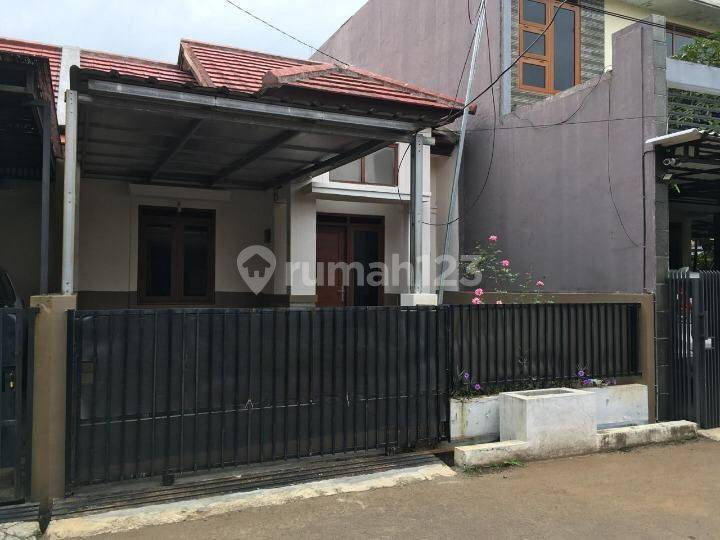 Two Bedroom House with Carport in Antapani