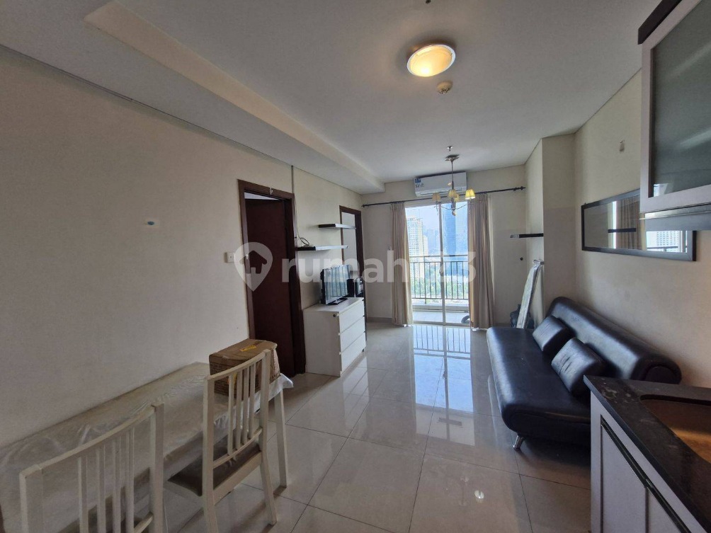 Furnished 1BR Apartment in Thamrin CBD Area