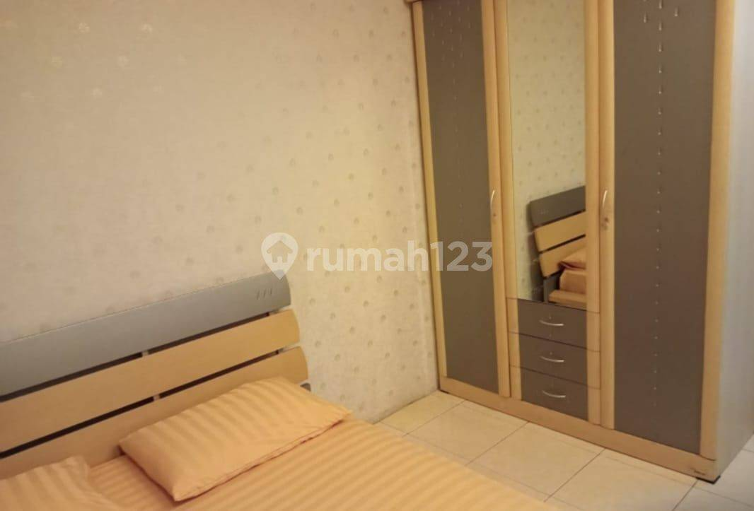 Furnished 2BR Mountain View Apartment in Setiabudi
