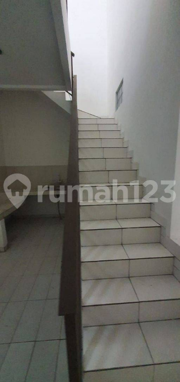 2-Story Ruko for Rent in Mekar Wangi Bandung