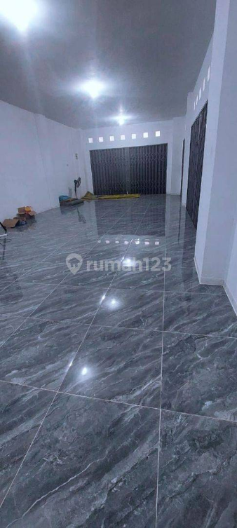 Newly Renovated Commercial Space in Batam Center