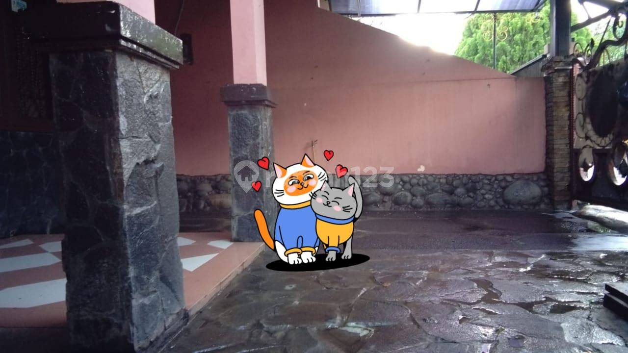 Spacious 3-Bedroom House in Harapan Indah