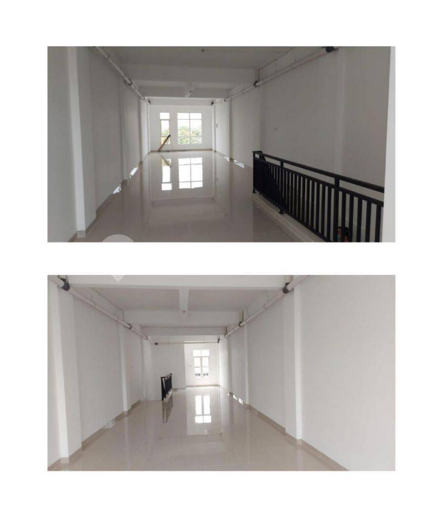 Modern Commercial Space with Three Levels