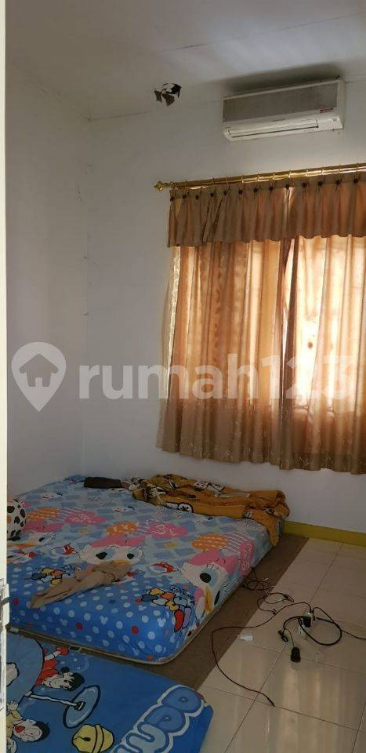 Spacious 3-Bedroom House with AC in Solo