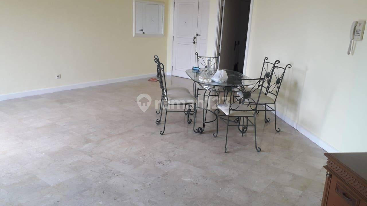 Furnished 3-Bedroom Apartment Near CBD Puri Indah