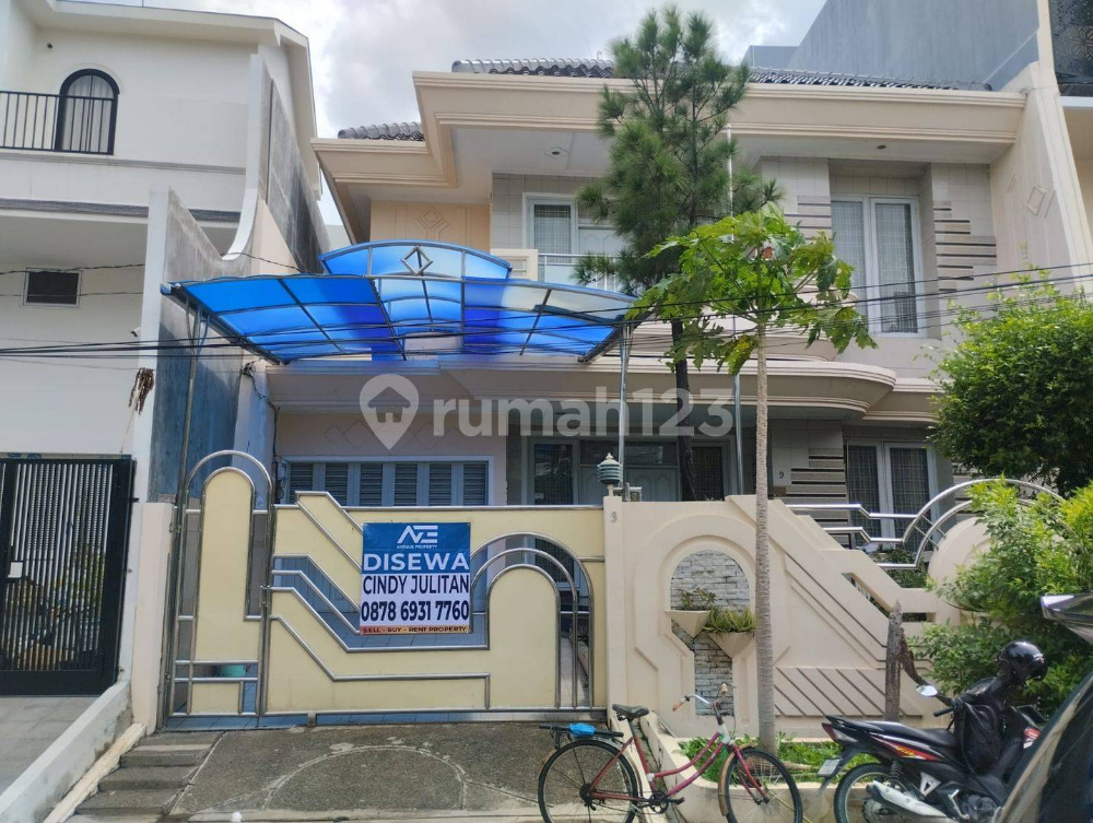 Modern House for Rent in Pluit Selatan