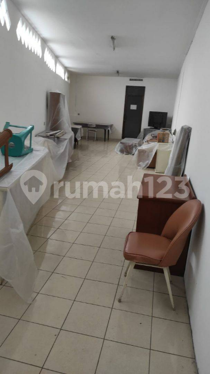 Spacious Warehouse with Office Space for Rent