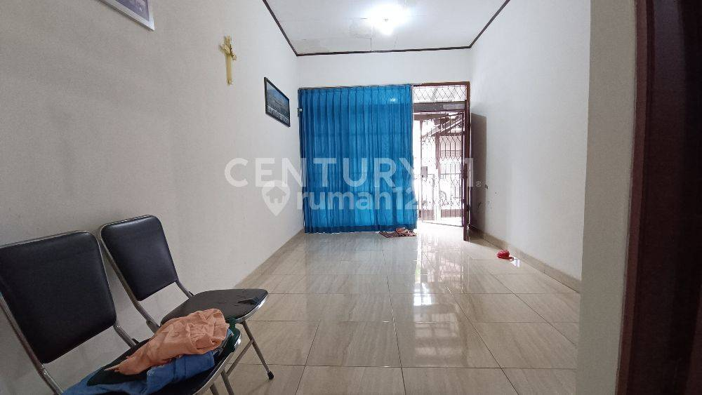 Ready-to-Live House in Taman Kopo Indah 2