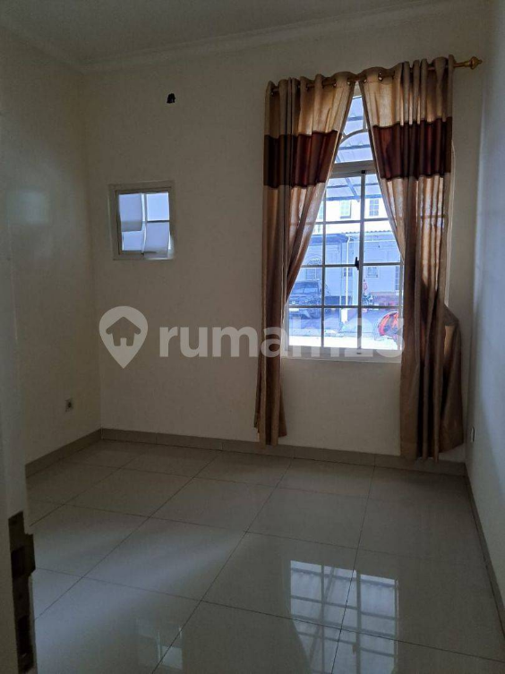 Semi-furnished 2-Story PIK House with 5 Bedrooms