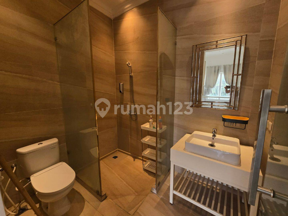 Spacious 4-Bedroom House with Gym in PIK