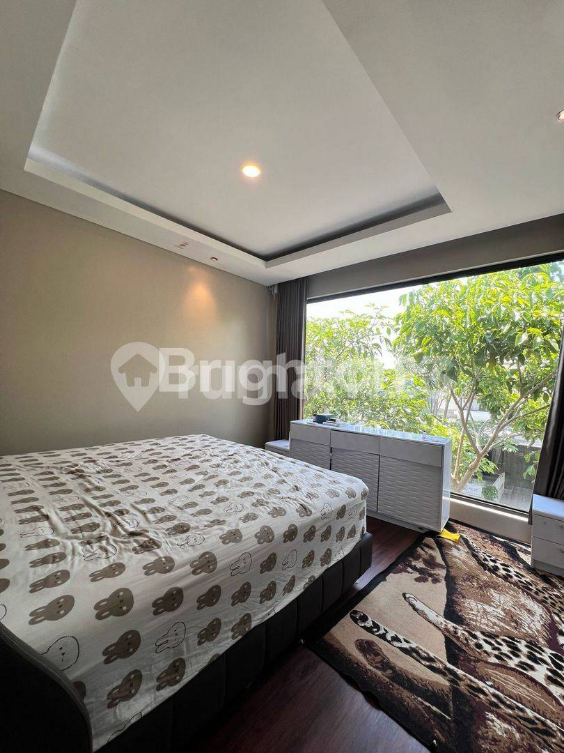 Renovated 2-Story Lake View House in Citraland