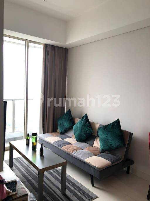 Furnished 3-Bedroom High-Floor Apartment with City View