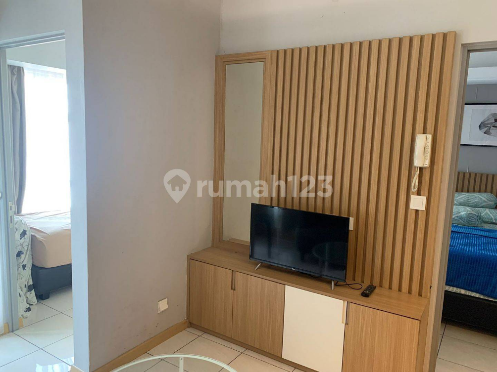 Furnished 2BR MTown Residence with Modern Kitchen